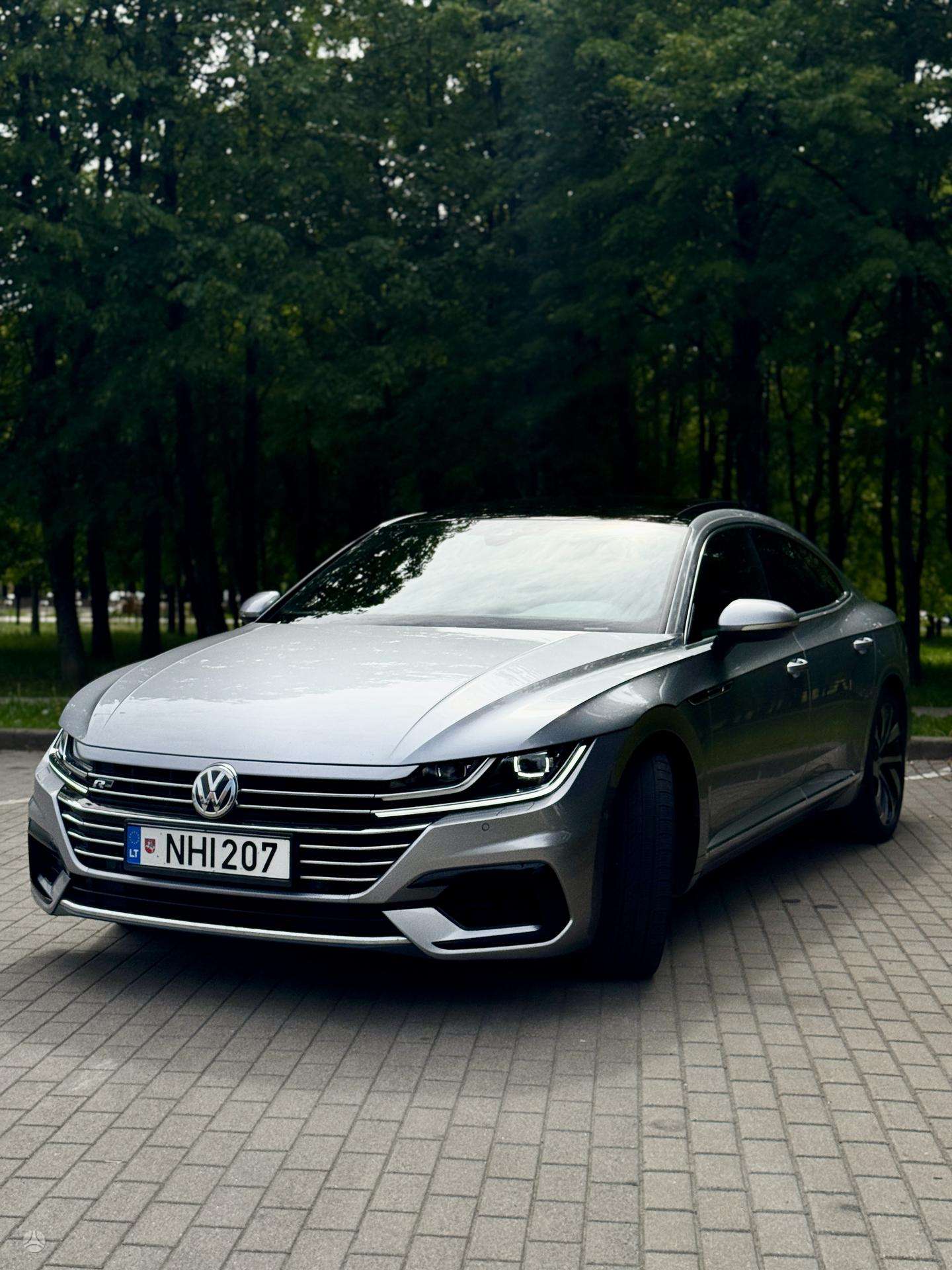 Volkswagen Arteon 4