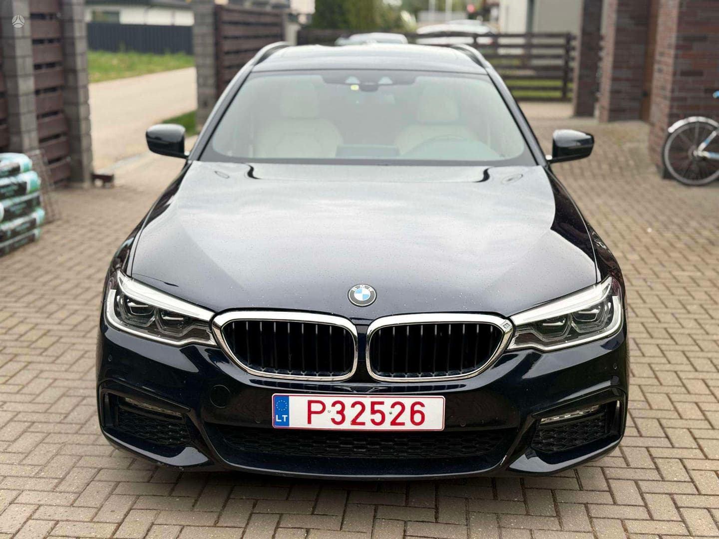 BMW 520 3