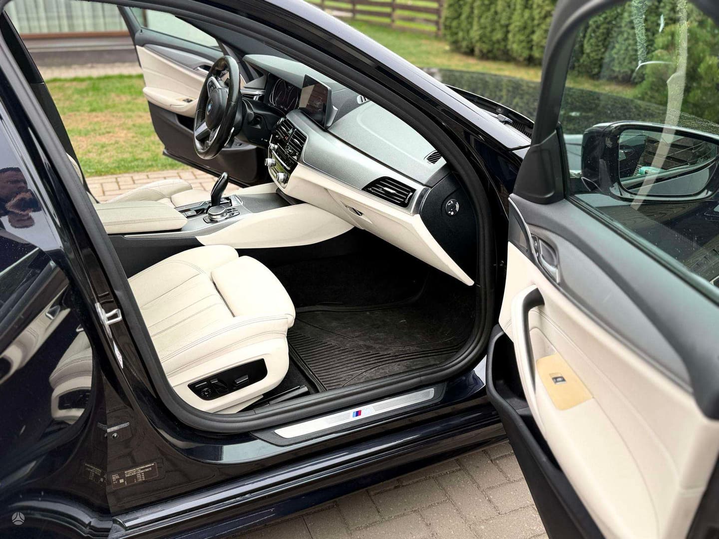 BMW 520 23