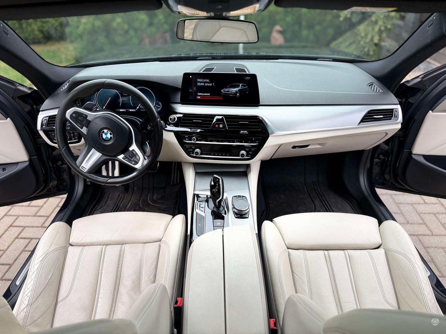 BMW 520 28