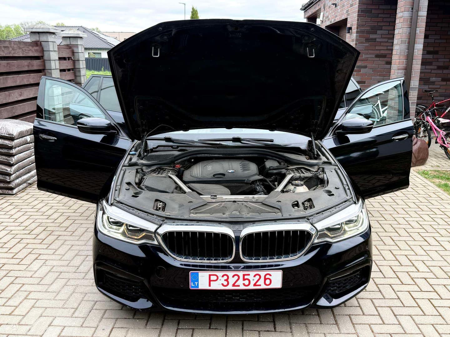 BMW 520 33