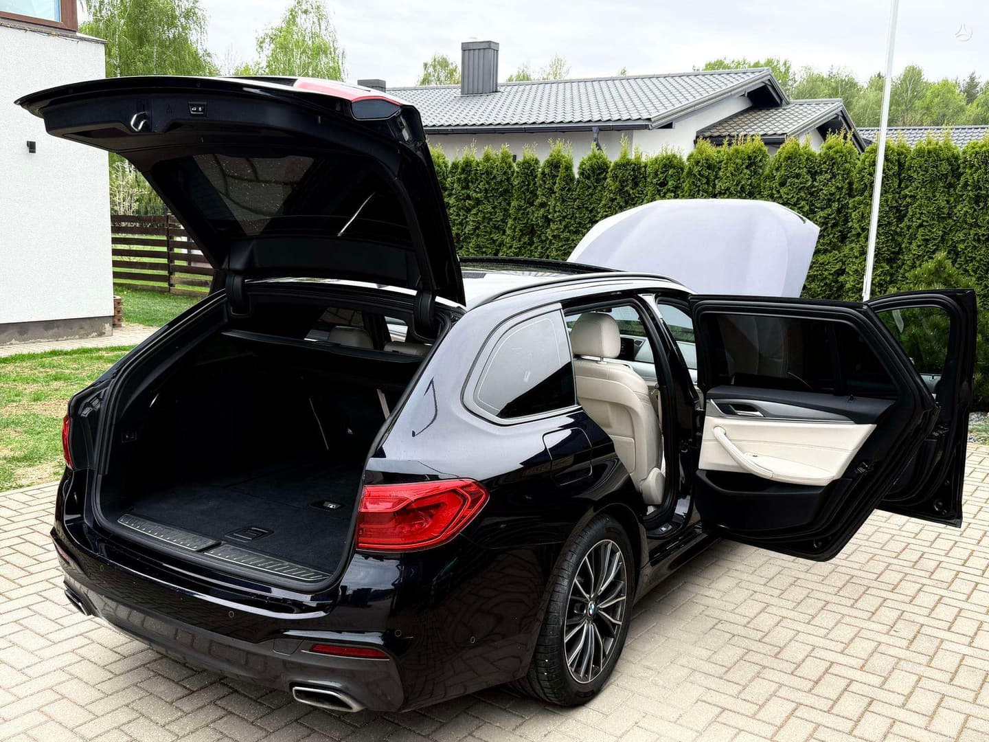 BMW 520 35