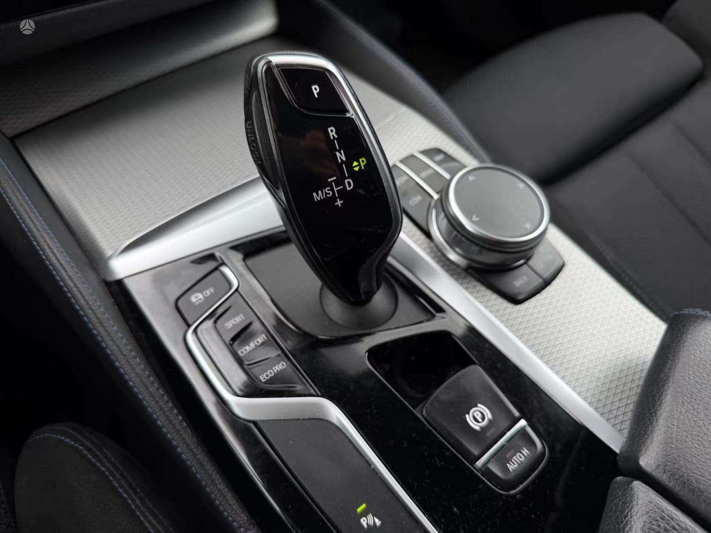 BMW 520 13